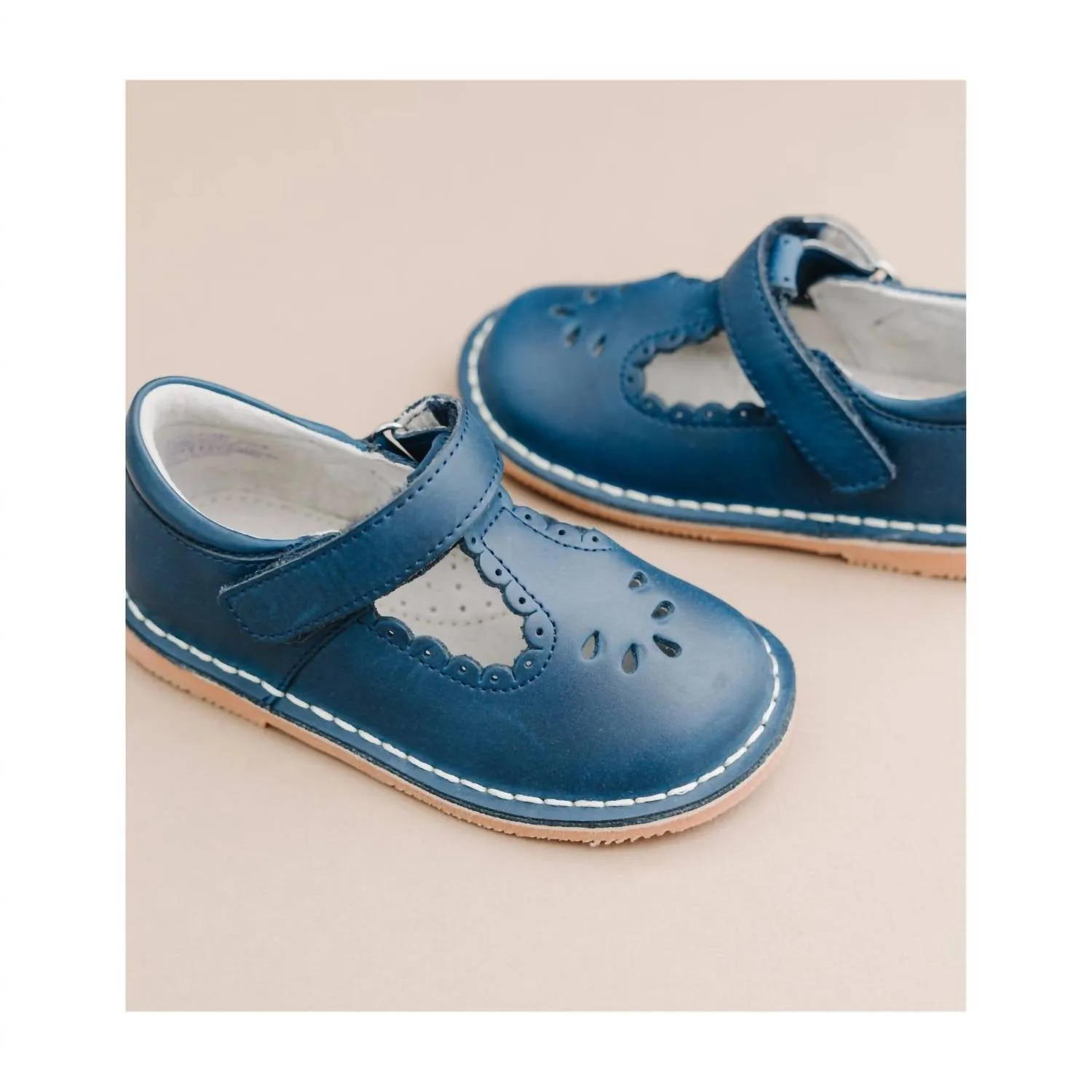 Baby Girl Angie Scalloped Mary Jane Shoes In Navy