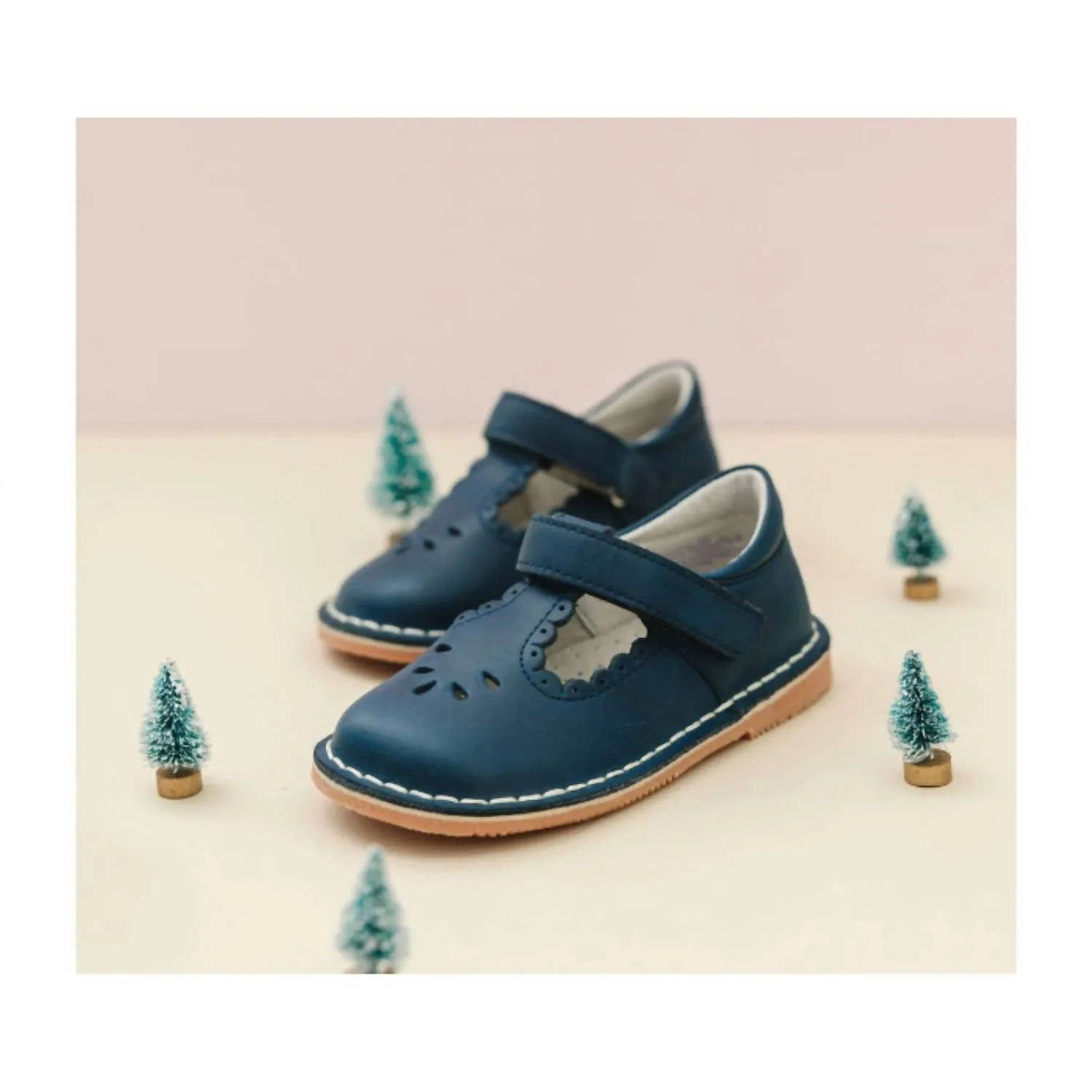 Baby Girl Angie Scalloped Mary Jane Shoes In Navy