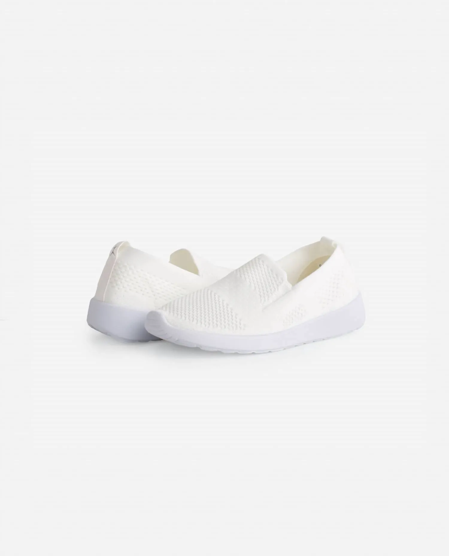 Girls Admire Slip On Sneaker In White