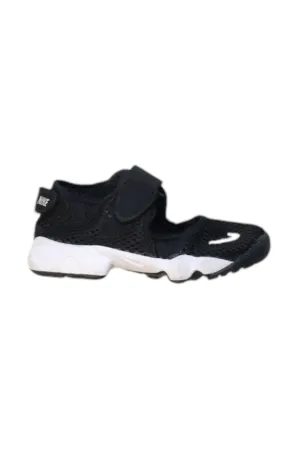 Nike Sandals 6T - 7Y (EU31)