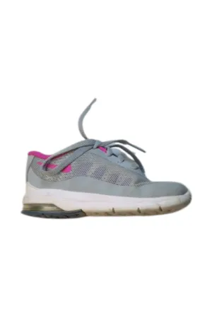 Nike Sneakers EU23