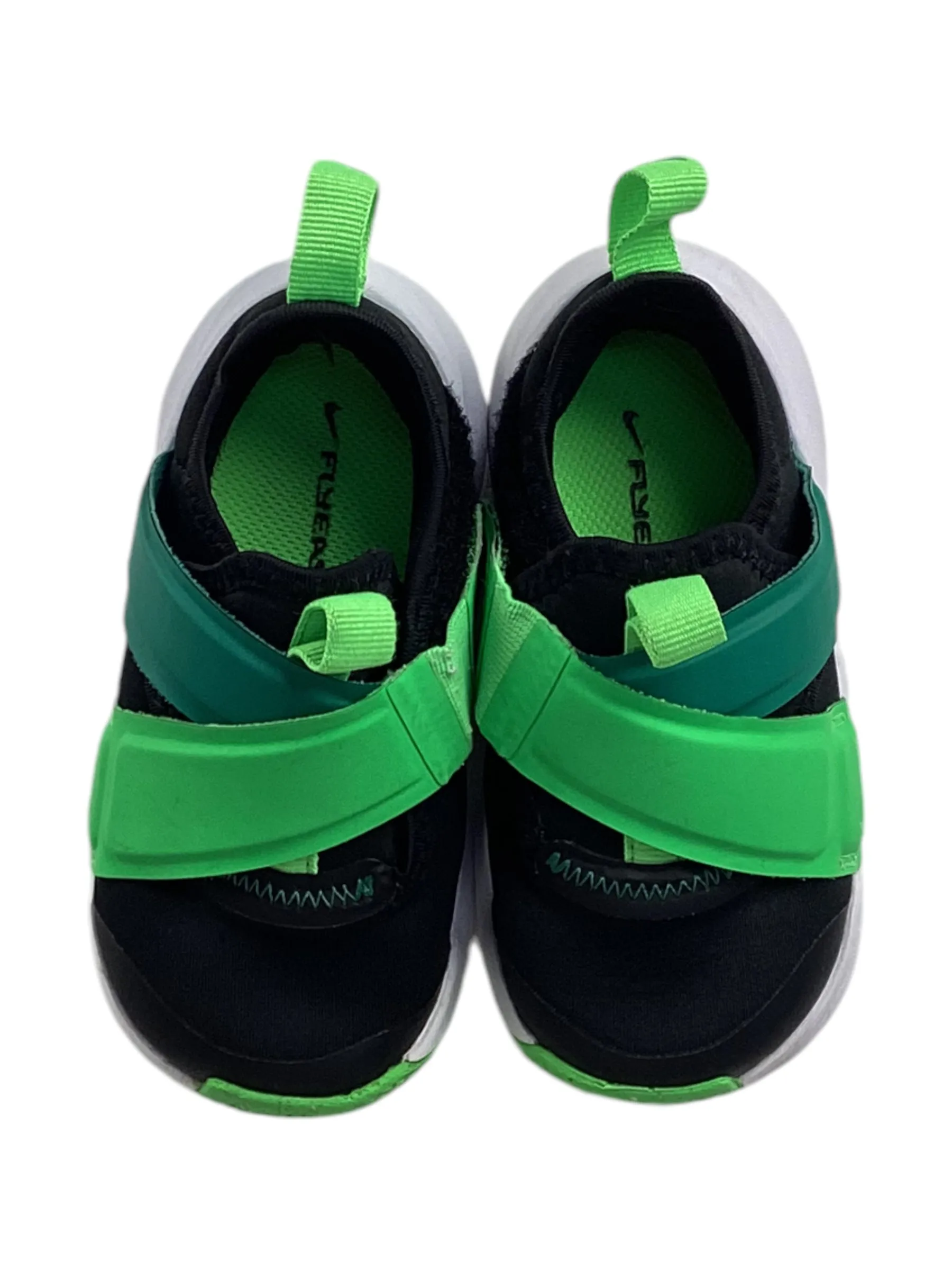 Nike Sneakers EU23