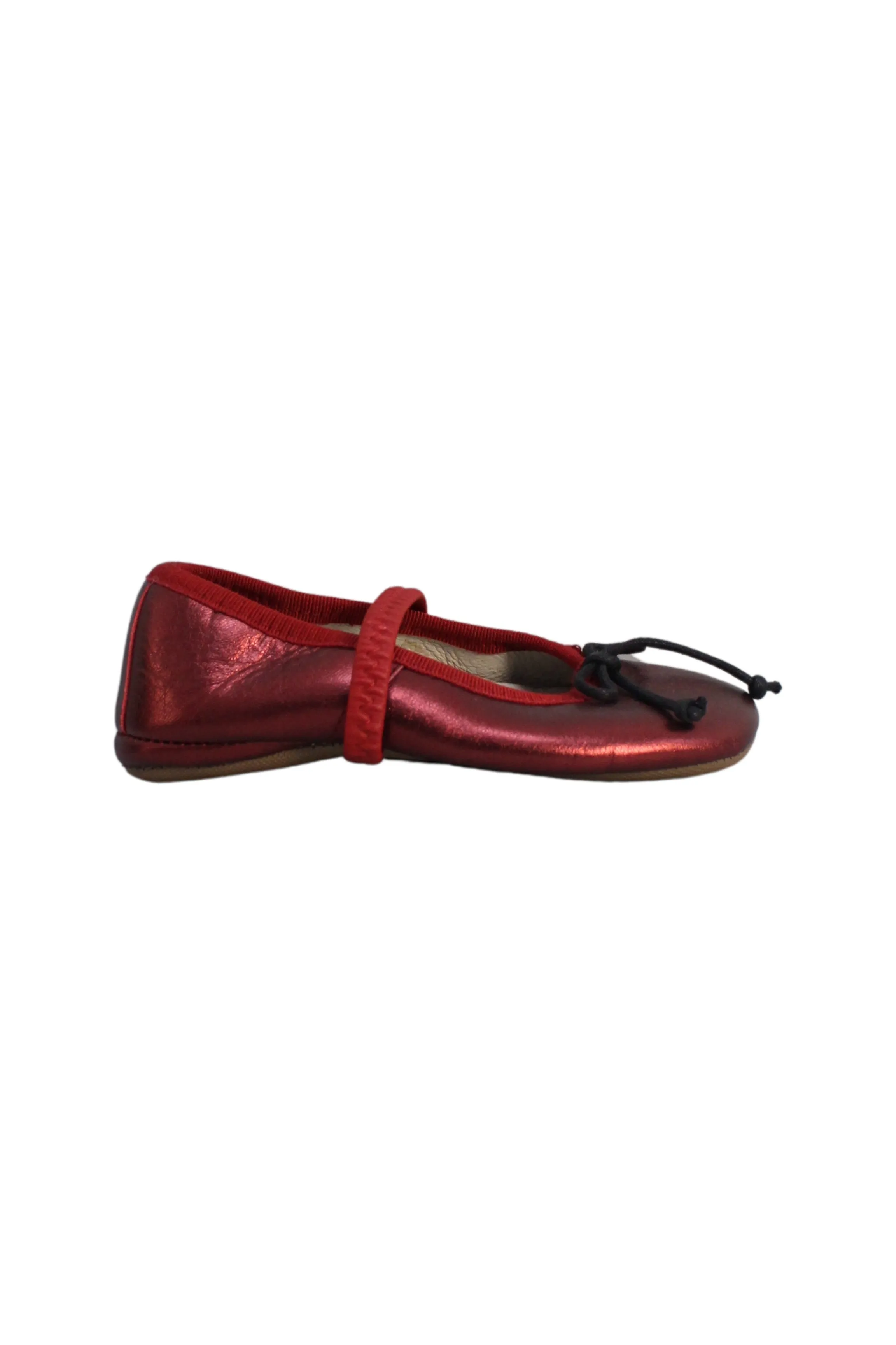 PP Flats 3T (EU24)
