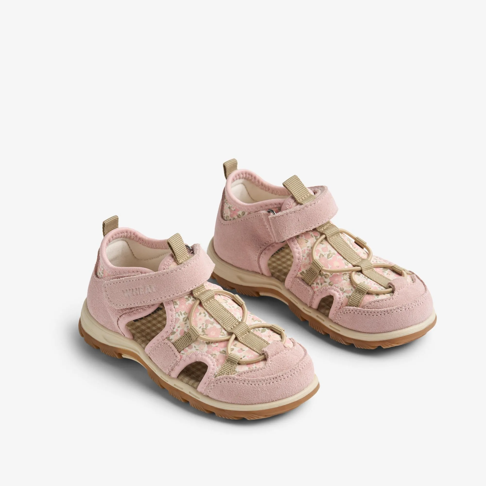Sandal Mingi - ivory flower meadow